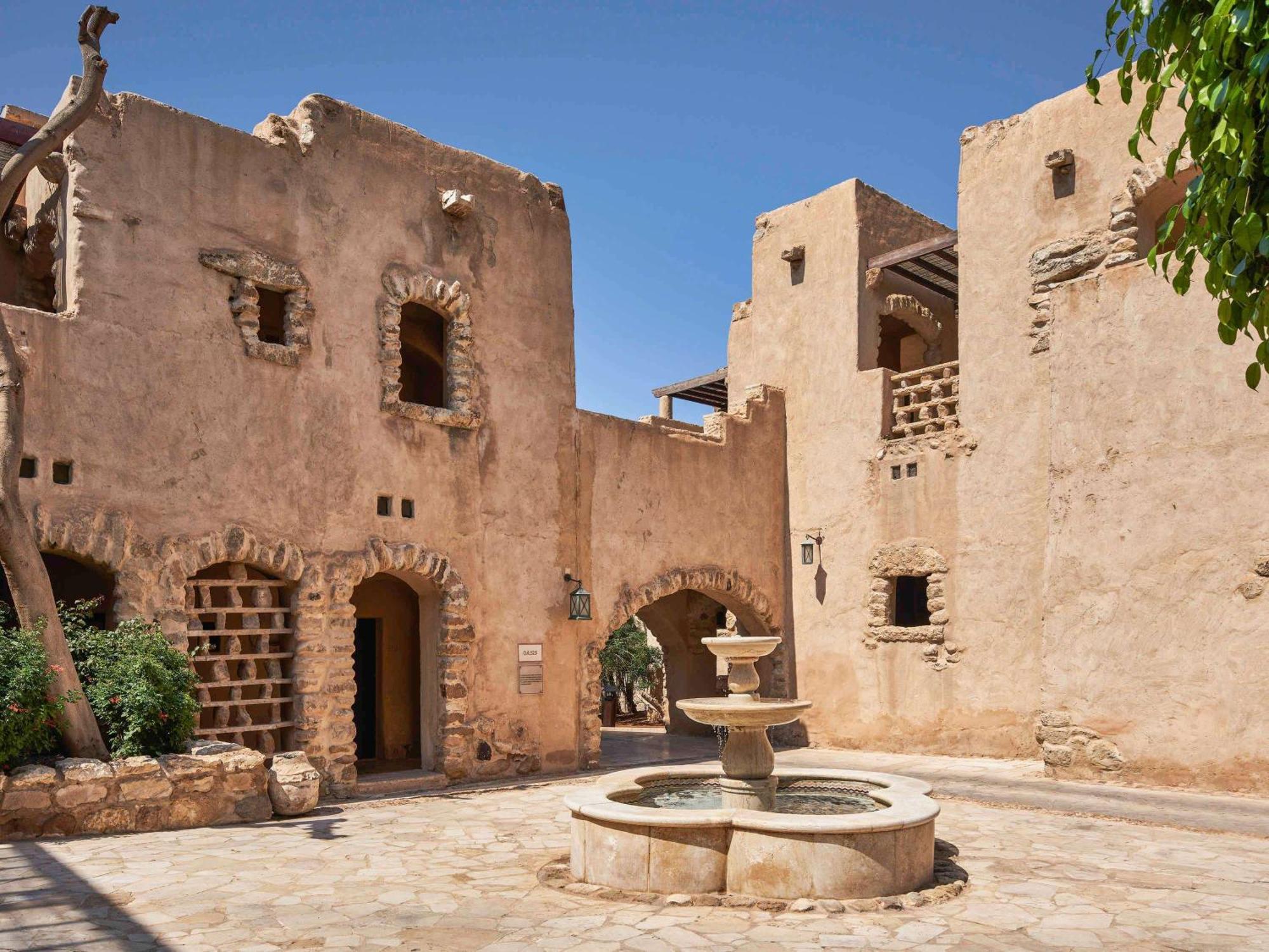 Moevenpick Resort & Spa Dead Sea Sweimeh Exterior foto